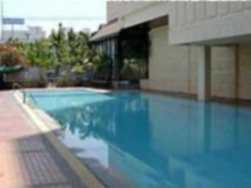 Lampang Wieangthong Hotel Exterior photo