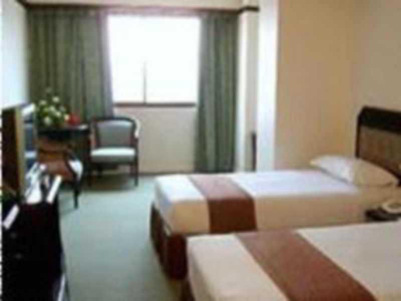 Lampang Wieangthong Hotel Exterior photo
